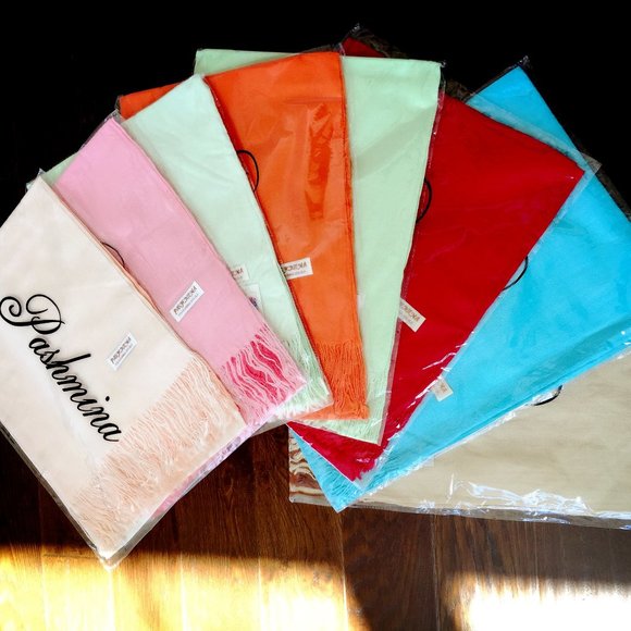 Brandnew Scarf - Picture 3 of 8